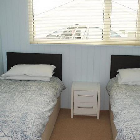 Gilfach Holiday Park Henfynyw Upper Екстер'єр фото
