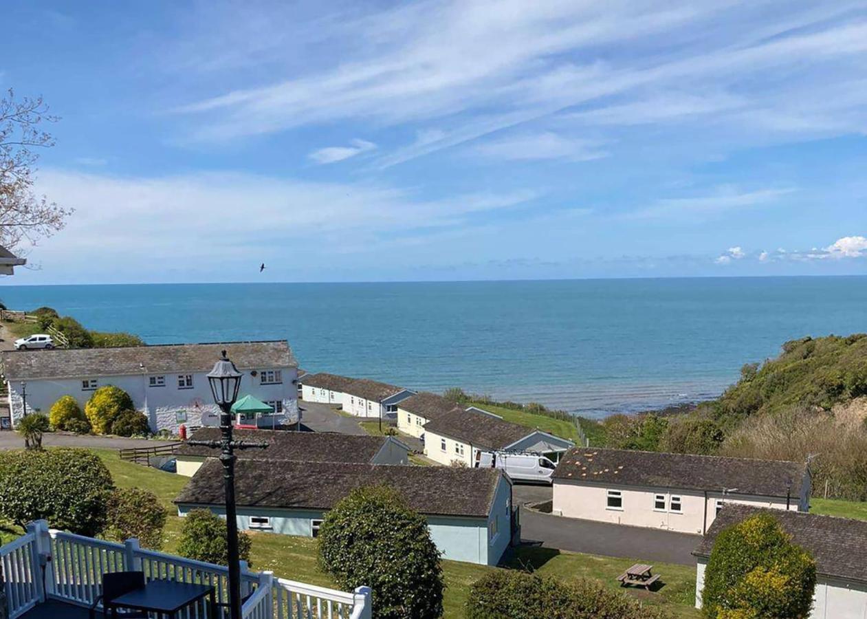 Gilfach Holiday Park Henfynyw Upper Екстер'єр фото
